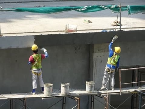workers at height